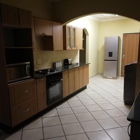 נלספרויט Mandulia Guest House מראה חיצוני תמונה